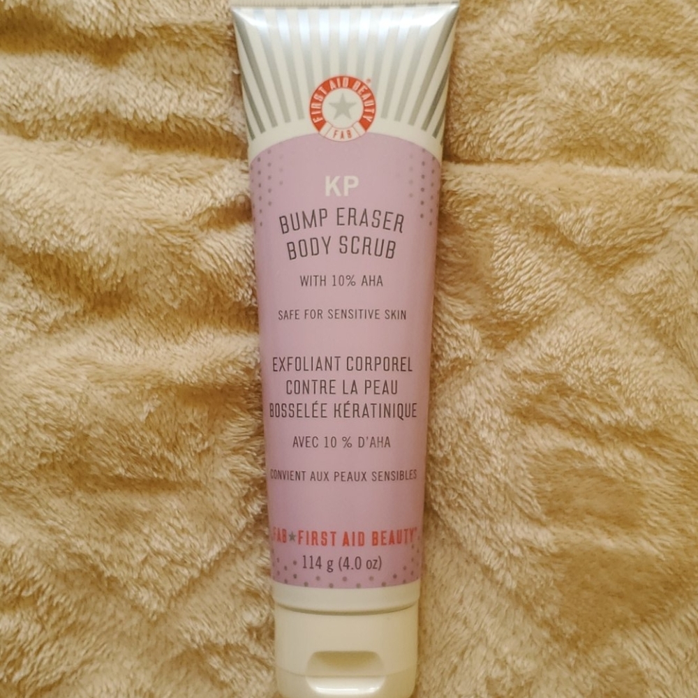 First Aid Beauty Bump Eraser